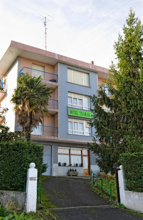 Hotel Txaraka Bermeo Buitenkant foto