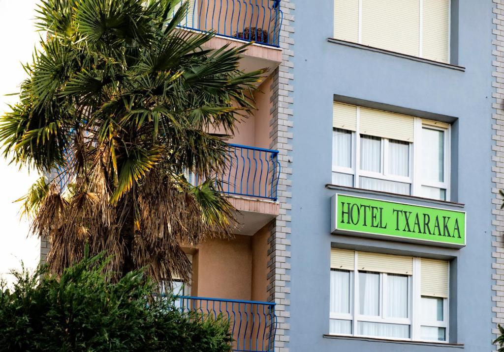 Hotel Txaraka Bermeo Buitenkant foto