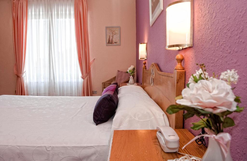 Hotel Txaraka Bermeo Buitenkant foto