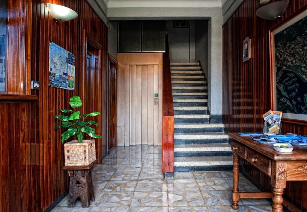 Hotel Txaraka Bermeo Buitenkant foto