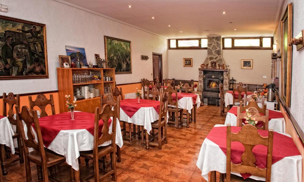 Hotel Txaraka Bermeo Buitenkant foto
